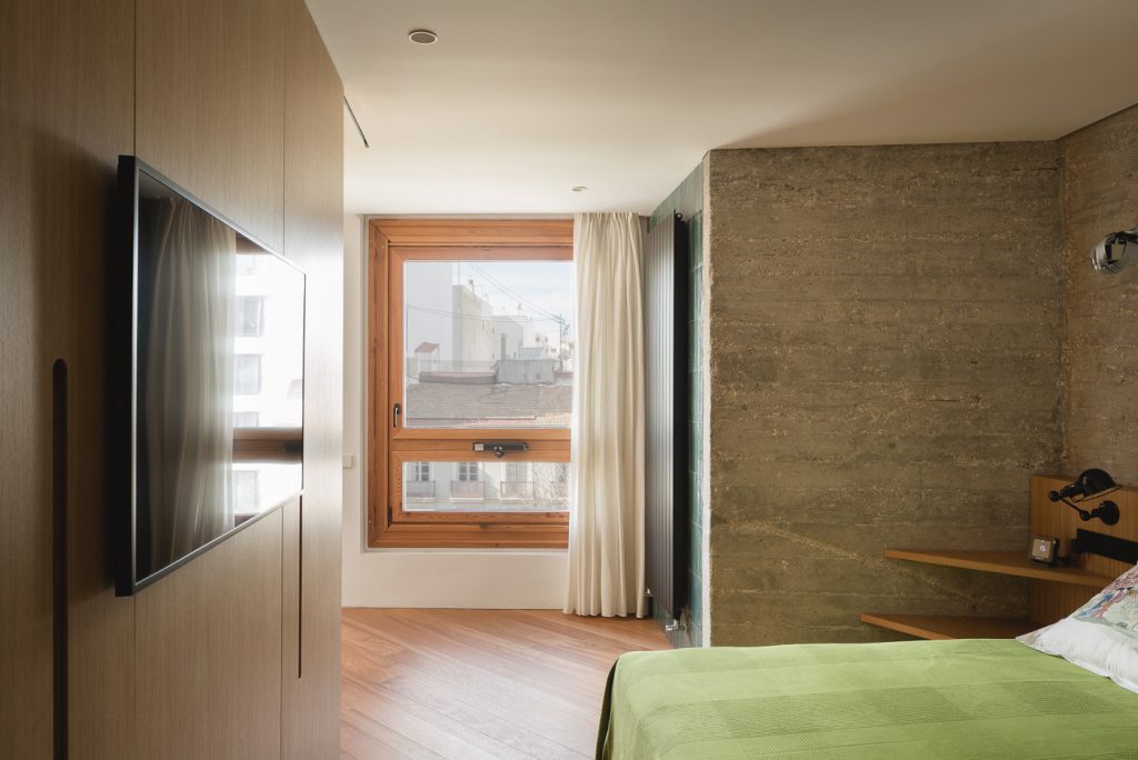 vivienda con ventanas aisladas acusticamente